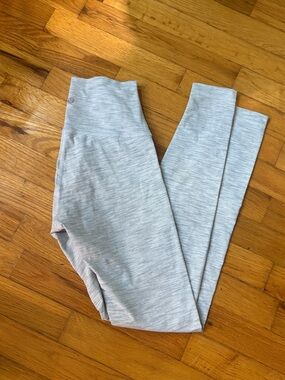 Lululemon wunder high rise pant 28 4